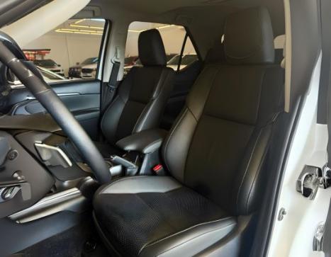 TOYOTA Hilux SW4 2.8 16V 4P SRX PLATINUM 4X4 7 LUGARES TURBO DIESEL AUTOMTICO, Foto 9