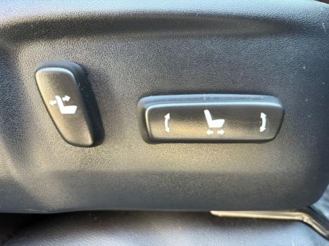 TOYOTA Hilux SW4 2.8 16V 4P SRX 4X4 7 LUGARES TURBO DIESEL AUTOMTICO, Foto 24