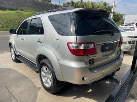 TOYOTA Hilux SW4 3.0 V6 12V 4P SRV 4X4 TURBO DIESEL AUTOMTICO, Foto 5
