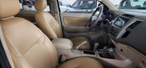 TOYOTA Hilux SW4 3.0 16V 4P SRV 4X4 TURBO DIESEL AUTOMTICO, Foto 5