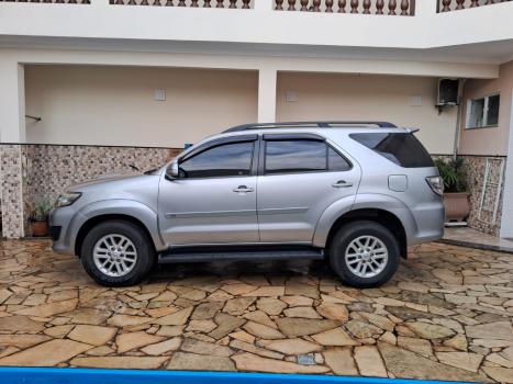 TOYOTA Hilux SW4 3.0 16V 4P SRV 4X4 TURBO DIESEL AUTOMTICO, Foto 6