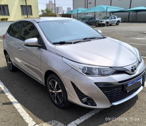 TOYOTA Yaris Hatch 1.5 16V 4P FLEX XLS MULTIDRIVE AUTOMTICO CVT, Foto 2