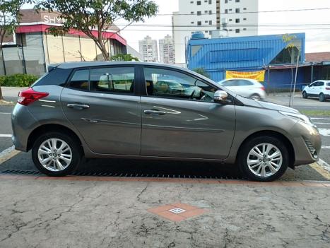 TOYOTA Yaris Hatch 1.3 16V 4P FLEX XL MULTIDRIVE AUTOMTICO CVT, Foto 2