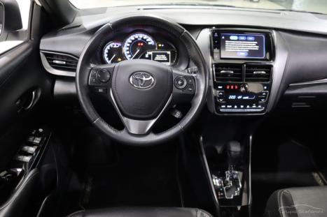 TOYOTA Yaris Hatch 1.5 16V 4P FLEX XLS MULTIDRIVE AUTOMTICO CVT, Foto 5