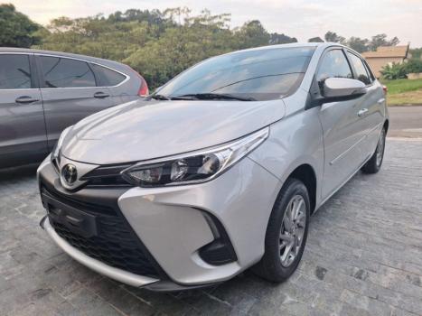 TOYOTA Yaris Hatch 1.5 16V 4P FLEX XS CONNECT MULTIDRIVE AUTOMTICO CVT, Foto 2