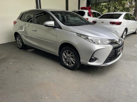 TOYOTA Yaris Hatch 1.5 16V 4P FLEX XS CONNECT MULTIDRIVE AUTOMTICO CVT, Foto 2