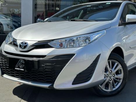 TOYOTA Yaris Hatch 1.3 16V 4P FLEX XL PLUS TECH MULTIDRIVE AUTOMTICO CVT, Foto 2