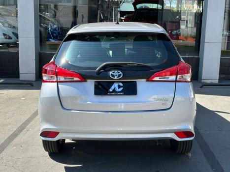 TOYOTA Yaris Hatch 1.3 16V 4P FLEX XL PLUS TECH MULTIDRIVE AUTOMTICO CVT, Foto 5