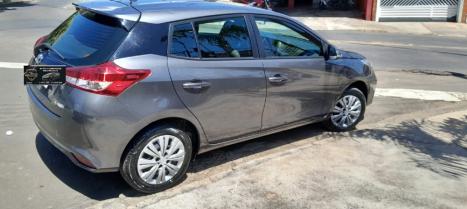 TOYOTA Yaris Hatch 1.5 16V 4P FLEX S MULTDRIVE AUTOMTICO, Foto 2