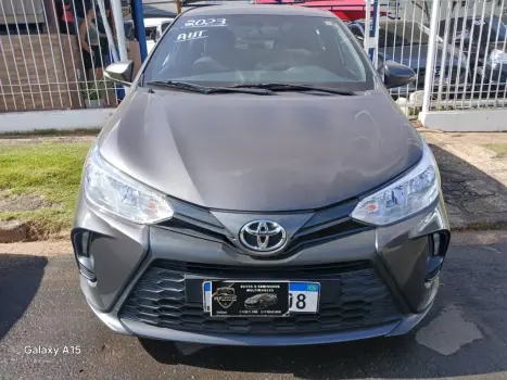 TOYOTA Yaris Hatch 1.3 16V 4P FLEX XL MULTIDRIVE AUTOMTICO CVT, Foto 1