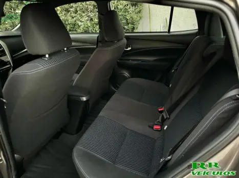 TOYOTA Yaris Hatch 1.5 16V 4P FLEX XL PLUS CONNECT MULTIDRIVE AUTOMTICO CVT, Foto 7