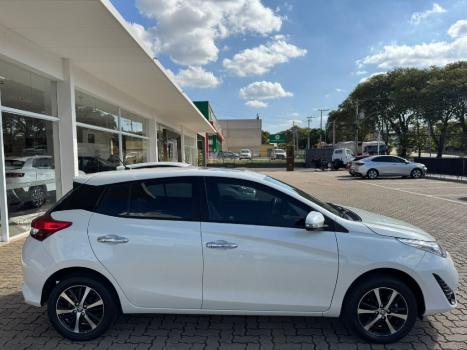 TOYOTA Yaris Hatch 1.5 16V 4P FLEX XLS MULTIDRIVE AUTOMTICO CVT, Foto 4