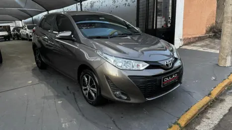 TOYOTA Yaris Hatch 1.3 16V 4P FLEX XL PLUS TECH MULTIDRIVE AUTOMTICO CVT, Foto 5