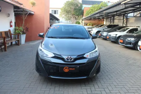 TOYOTA Yaris Hatch 1.5 16V 4P FLEX XL PLUS CONNECT MULTIDRIVE AUTOMTICO CVT, Foto 2