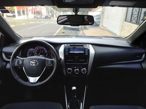 TOYOTA Yaris Hatch 1.3 16V 4P FLEX XL, Foto 13