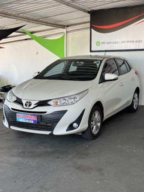 TOYOTA Yaris Hatch 1.3 16V 4P FLEX XL PLUS TECH MULTIDRIVE AUTOMTICO CVT, Foto 3