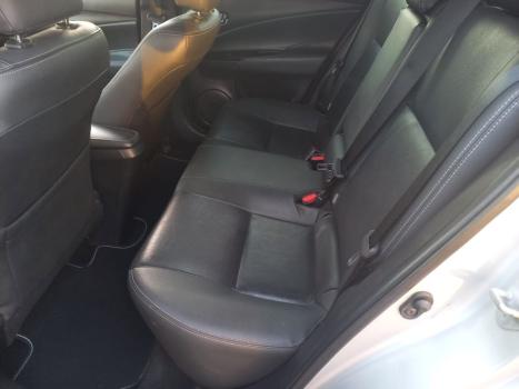 TOYOTA Yaris Hatch 1.5 16V 4P FLEX XLS MULTIDRIVE AUTOMTICO CVT, Foto 8