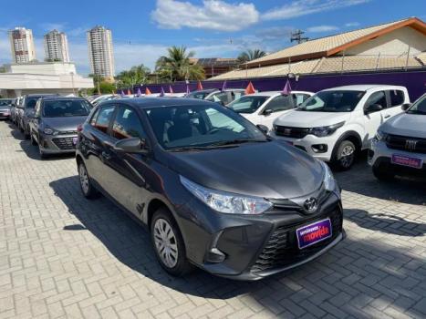 TOYOTA Yaris Hatch 1.5 16V 4P FLEX XL MULTIDRIVE AUTOMTICO CVT, Foto 2