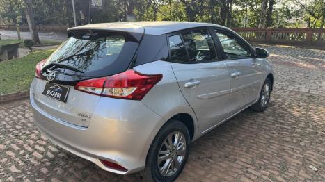 TOYOTA Yaris Hatch 1.5 16V 4P FLEX XL PLUS CONNECT MULTIDRIVE AUTOMTICO CVT, Foto 9