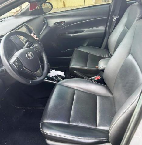 TOYOTA Yaris Hatch 1.5 16V 4P FLEX XLS MULTIDRIVE AUTOMTICO CVT, Foto 6