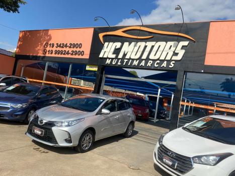 TOYOTA Yaris Hatch 1.5 16V 4P FLEX XS MULTIDRIVE AUTOMTICO CVT, Foto 2