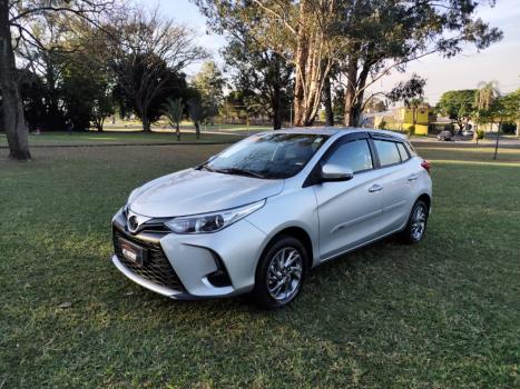 TOYOTA Yaris Hatch 1.5 16V 4P FLEX XS MULTIDRIVE AUTOMTICO CVT, Foto 9