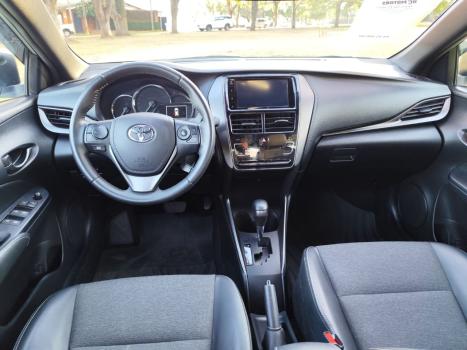 TOYOTA Yaris Hatch 1.5 16V 4P FLEX XS MULTIDRIVE AUTOMTICO CVT, Foto 10