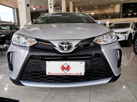 TOYOTA Yaris Hatch 1.5 16V 4P FLEX XL MULTIDRIVE AUTOMTICO CVT, Foto 3