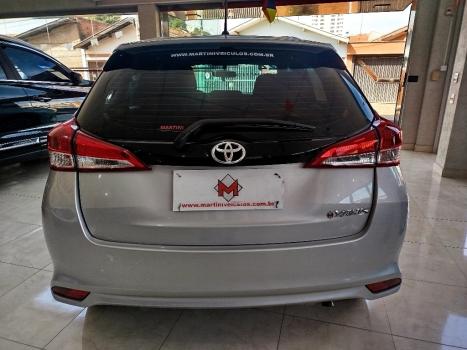 TOYOTA Yaris Hatch 1.5 16V 4P FLEX XL MULTIDRIVE AUTOMTICO CVT, Foto 5