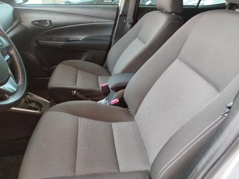 TOYOTA Yaris Hatch 1.5 16V 4P FLEX XL MULTIDRIVE AUTOMTICO CVT, Foto 9