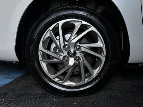 TOYOTA Yaris Hatch 1.5 16V 4P FLEX XS MULTIDRIVE AUTOMTICO CVT, Foto 6