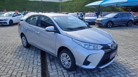 TOYOTA Yaris Hatch 1.5 16V 4P FLEX XL MULTIDRIVE AUTOMTICO CVT, Foto 2