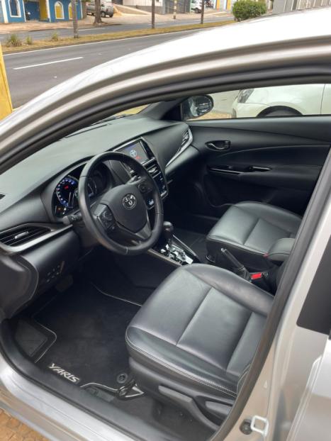 TOYOTA Yaris Hatch 1.5 16V 4P FLEX XLS MULTIDRIVE AUTOMTICO CVT, Foto 6