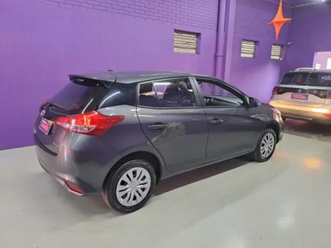 TOYOTA Yaris Hatch 1.5 16V 4P FLEX XL MULTIDRIVE AUTOMTICO CVT, Foto 3