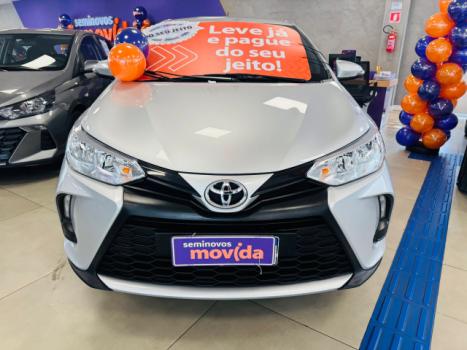 TOYOTA Yaris Hatch 1.5 16V 4P FLEX XL MULTIDRIVE AUTOMTICO CVT, Foto 2