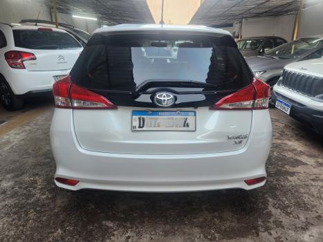 TOYOTA Yaris Hatch 1.5 16V 4P FLEX XS CONNECT MULTIDRIVE AUTOMTICO CVT, Foto 13