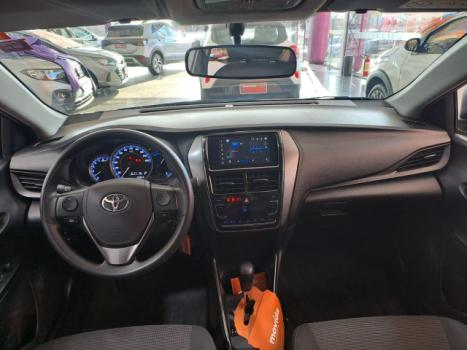 TOYOTA Yaris Hatch 1.5 16V 4P FLEX XL MULTIDRIVE AUTOMTICO CVT, Foto 5