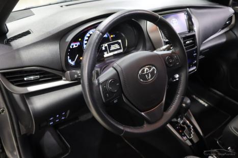 TOYOTA Yaris Hatch 1.5 16V 4P FLEX XLS MULTIDRIVE AUTOMTICO CVT, Foto 4