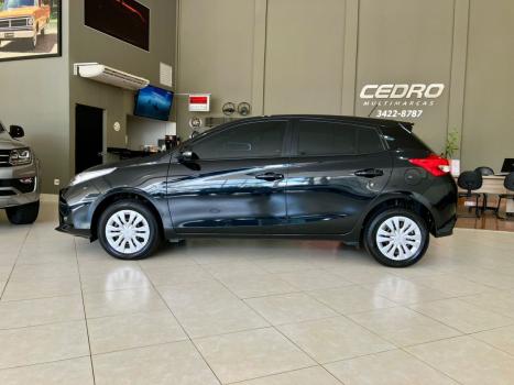 TOYOTA Yaris Hatch 1.5 16V 4P FLEX XL MULTIDRIVE AUTOMTICO CVT, Foto 2