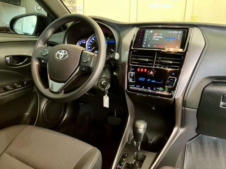 TOYOTA Yaris Hatch 1.5 16V 4P FLEX XL MULTIDRIVE AUTOMTICO CVT, Foto 12