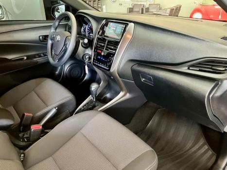 TOYOTA Yaris Hatch 1.5 16V 4P FLEX XL MULTIDRIVE AUTOMTICO CVT, Foto 28