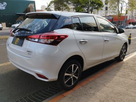 TOYOTA Yaris Hatch 1.5 16V 4P FLEX XLS CONNECT MULTIDRIVE AUTOMTICO CVT, Foto 3