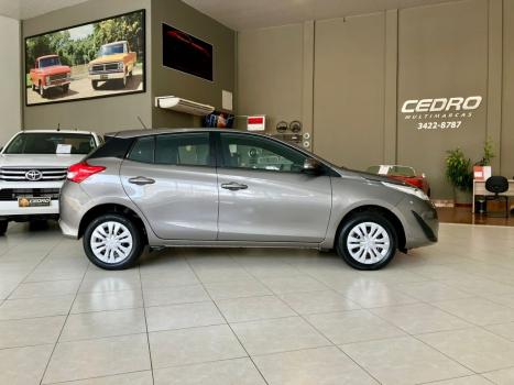 TOYOTA Yaris Hatch 1.3 16V 4P FLEX XL MULTIDRIVE AUTOMTICO CVT, Foto 6
