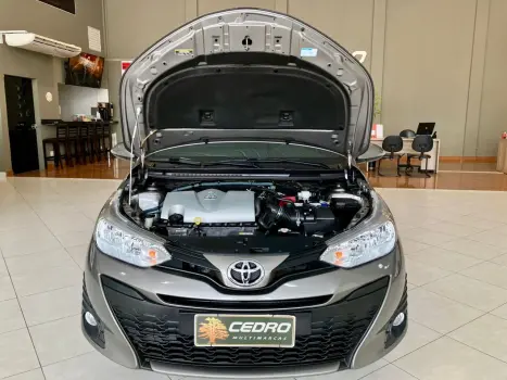 TOYOTA Yaris Hatch 1.3 16V 4P FLEX XL MULTIDRIVE AUTOMTICO CVT, Foto 18