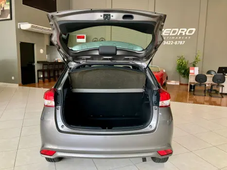 TOYOTA Yaris Hatch 1.3 16V 4P FLEX XL MULTIDRIVE AUTOMTICO CVT, Foto 19