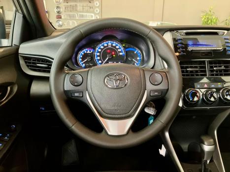 TOYOTA Yaris Hatch 1.3 16V 4P FLEX XL MULTIDRIVE AUTOMTICO CVT, Foto 30