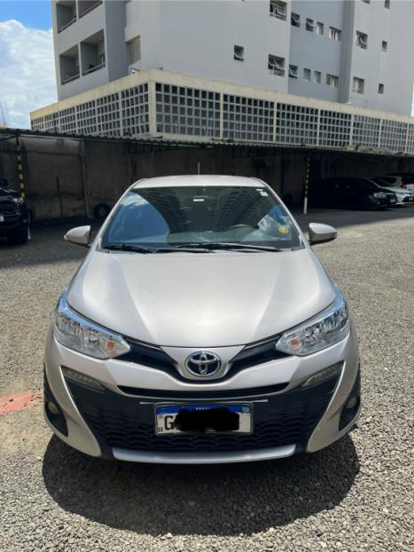 TOYOTA Yaris Hatch 1.3 16V 4P FLEX XL PLUS TECH MULTIDRIVE AUTOMTICO CVT, Foto 1