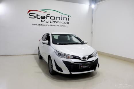 TOYOTA Yaris Hatch 1.5 16V 4P FLEX XL PLUS CONNECT MULTIDRIVE AUTOMTICO CVT, Foto 3