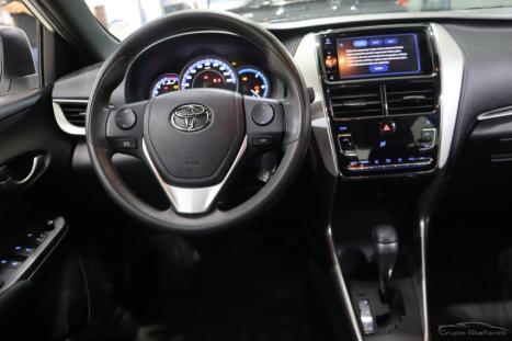 TOYOTA Yaris Hatch 1.5 16V 4P FLEX XL PLUS CONNECT MULTIDRIVE AUTOMTICO CVT, Foto 5