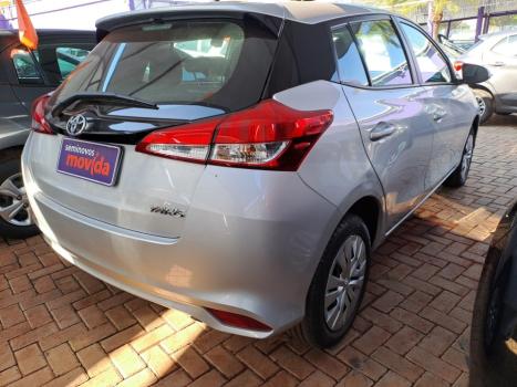TOYOTA Yaris Hatch 1.5 16V 4P FLEX XL MULTIDRIVE AUTOMTICO CVT, Foto 6